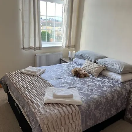 Steeple View - A Two Bedroom 18th Century Cottage.