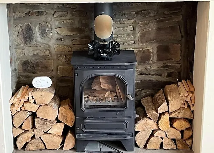 Dom wakacyjny Steeple View - A Two Bedroom 18th Century Cottage. Leeds (West Yorkshire)