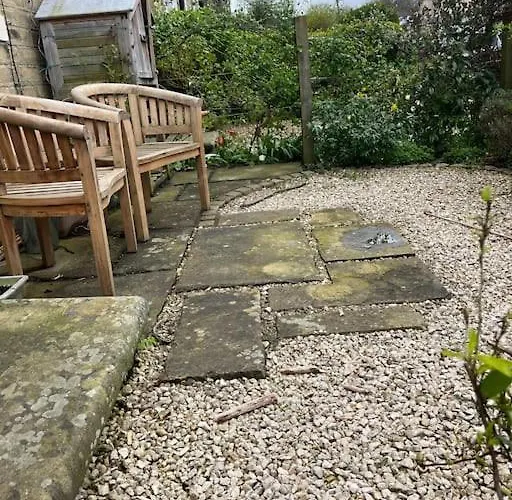 Steeple View - A Two Bedroom 18th Century Cottage.