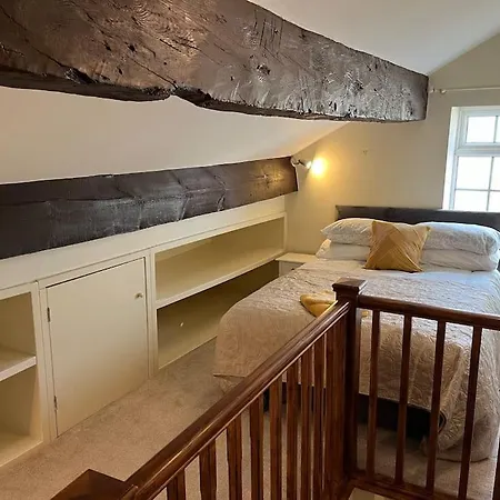 Steeple View - A Two Bedroom 18th Century Cottage.