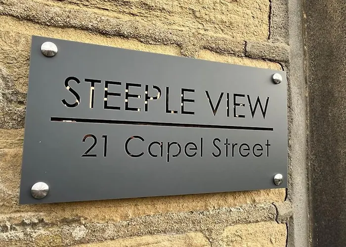 Vakantiehuis Steeple View - A Two Bedroom 18th Century Cottage. *